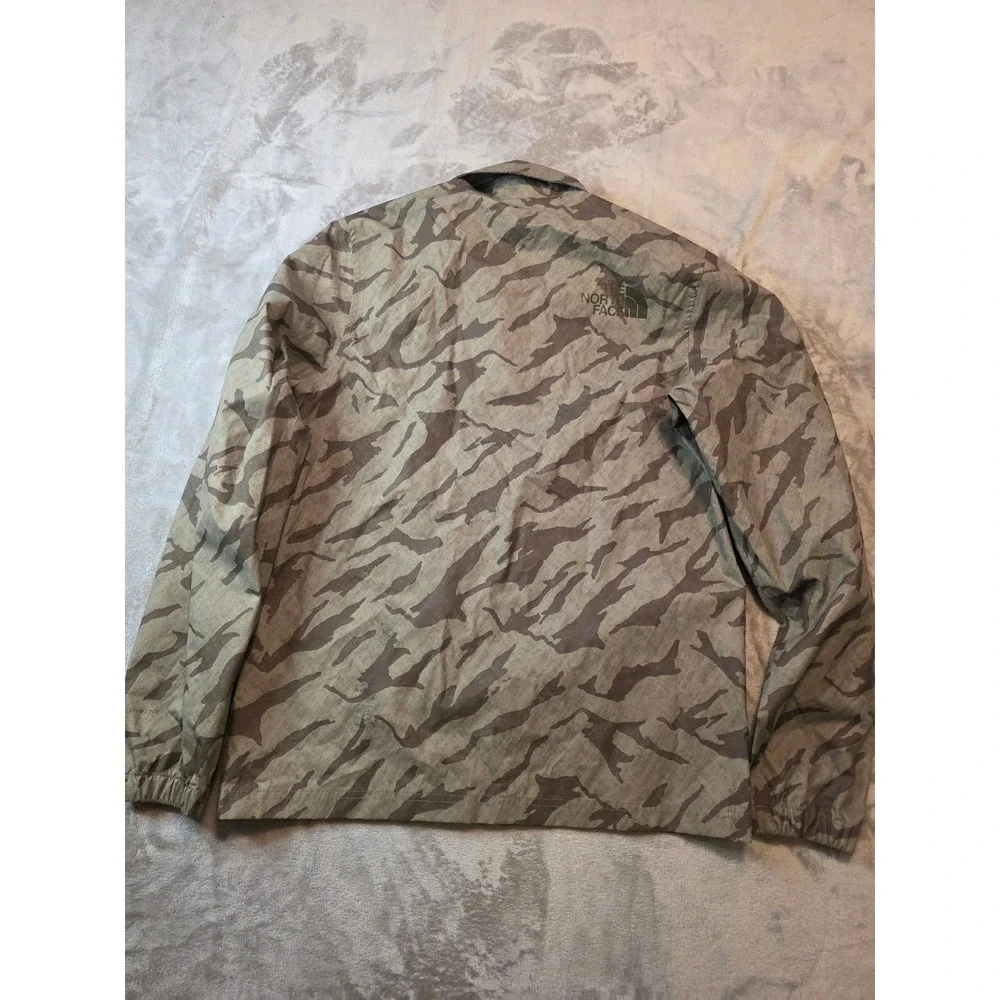 The North Face DryVent Jacket Mens Size S Green Camo Tiger Stripe Coaches